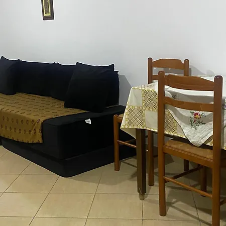 Orikum Apartment